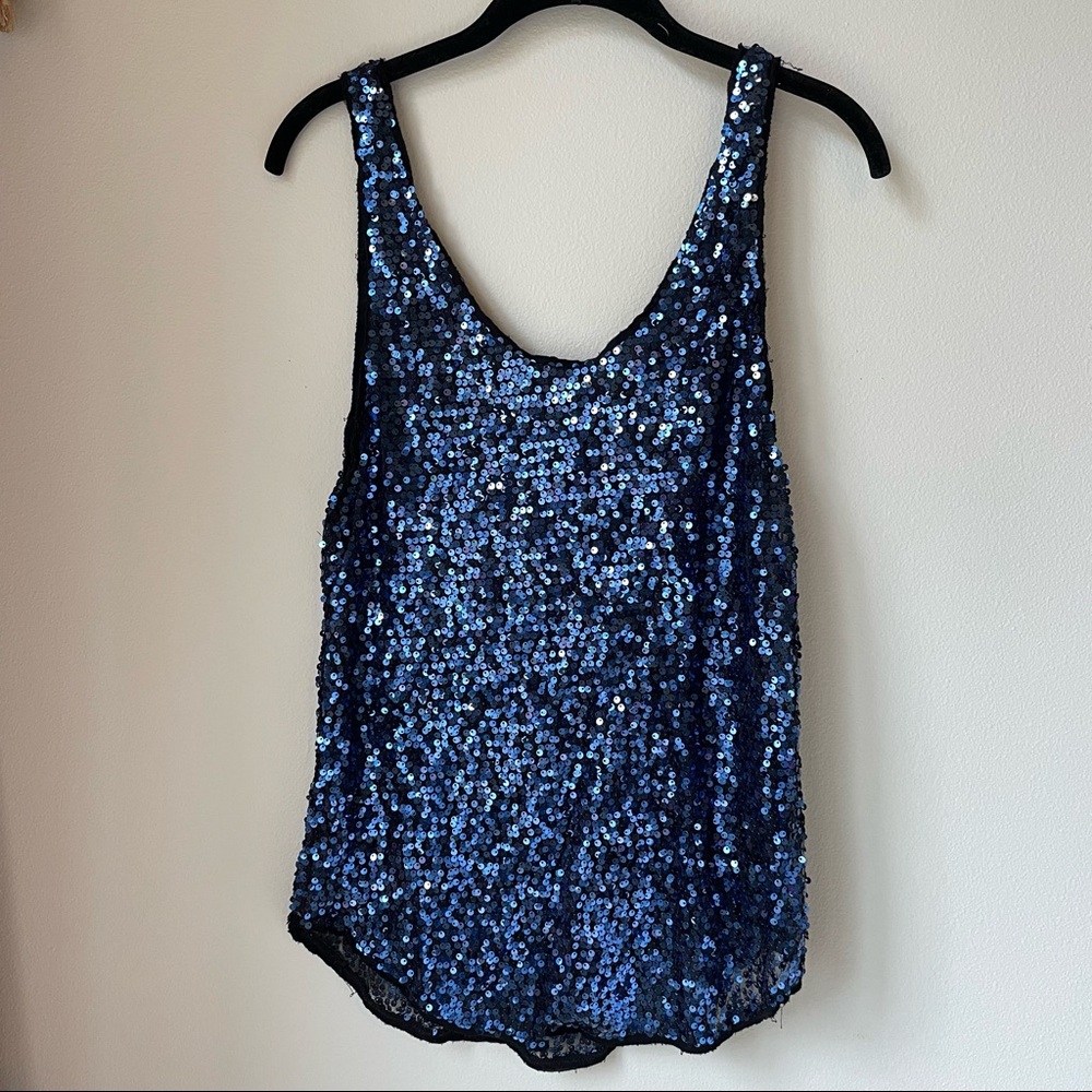 Aritzia Talula blue sequin tank top size XS